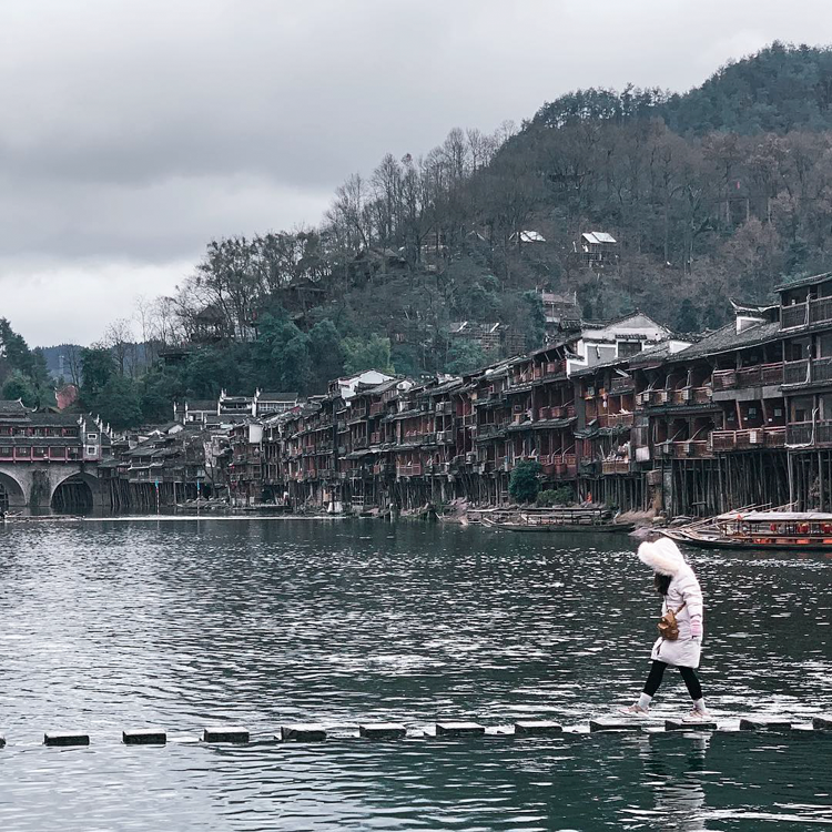 Tour du lịch Phượng Hoàng Cổ Trấn - Trương Gia Giới 5 ngày 4 đêm trọn gói 2023